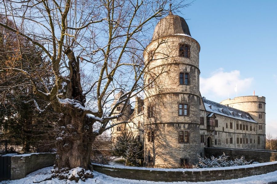 Die Wewelsburg im Winter (Foto: André Heinermann für das Kreismuseum Wewelsburg)